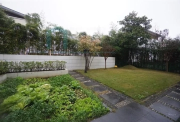 No 215 Lakeside Ville(4)