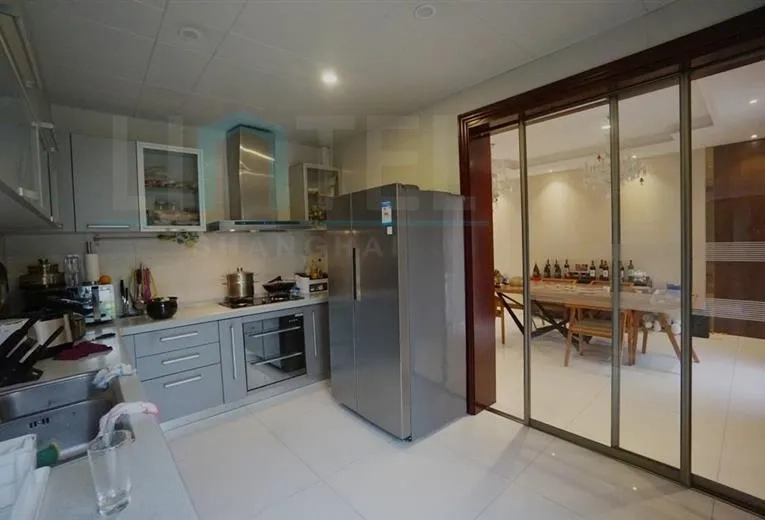 No 215 Lakeside Ville(6)
