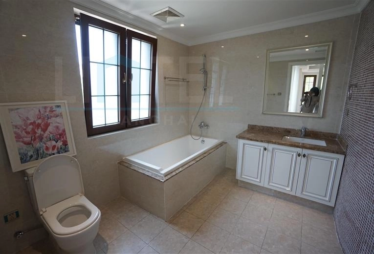 No 217 Le Chambord(23)