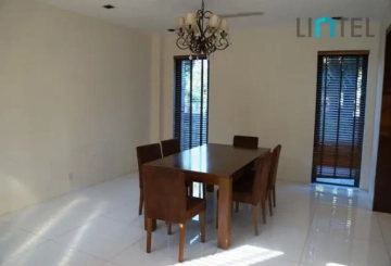 No 218 Lakeside Ville(4)