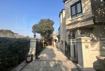 No 219 Le Chambord(18)
