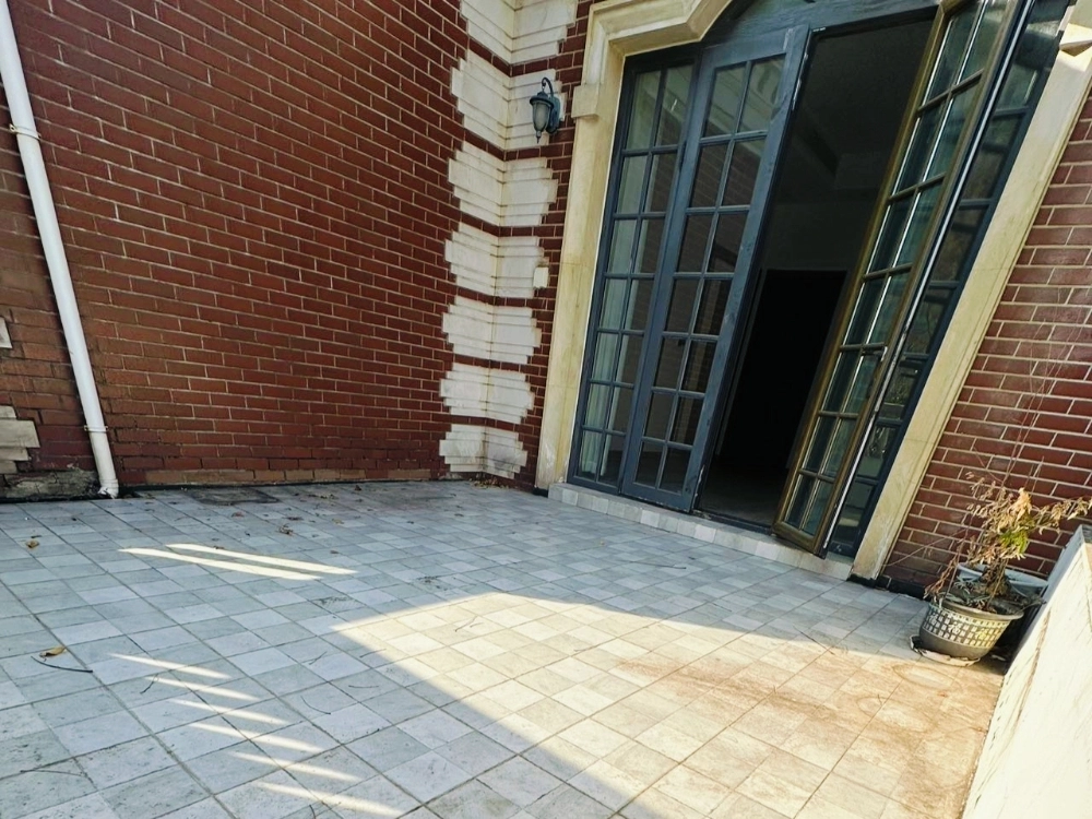 No 22 Eastern Palace(10)