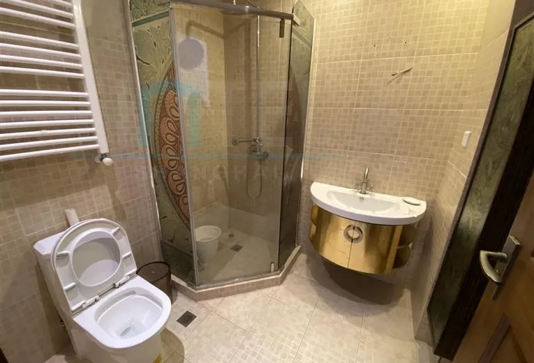 No 22 Lane 470 Shanxi north Road(8)