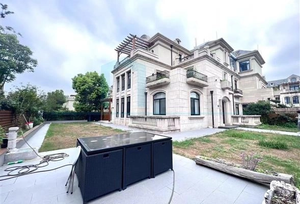 No 226 Woodfield Park