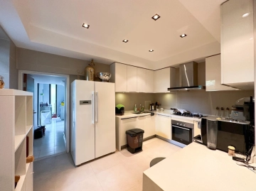 No 228 Lakeside Ville(11)