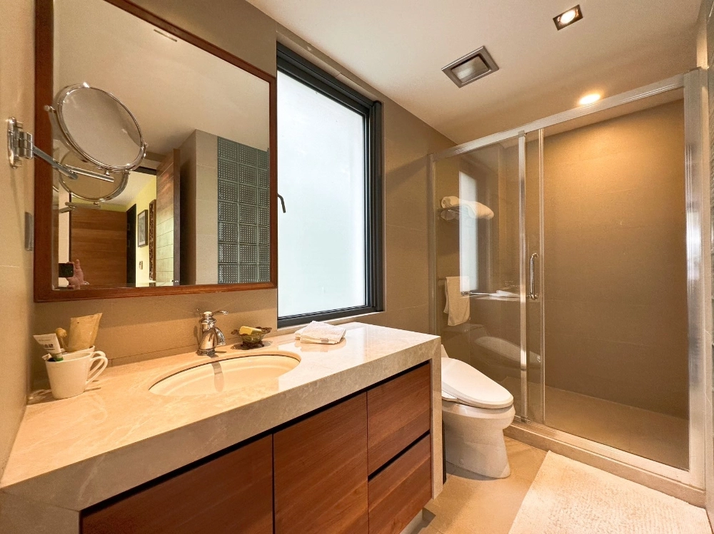 No 228 Lakeside Ville(24)