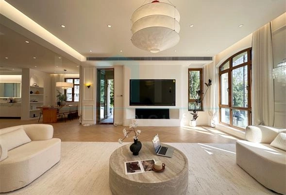 No 236 Jiushi West Suburb Villa(3)