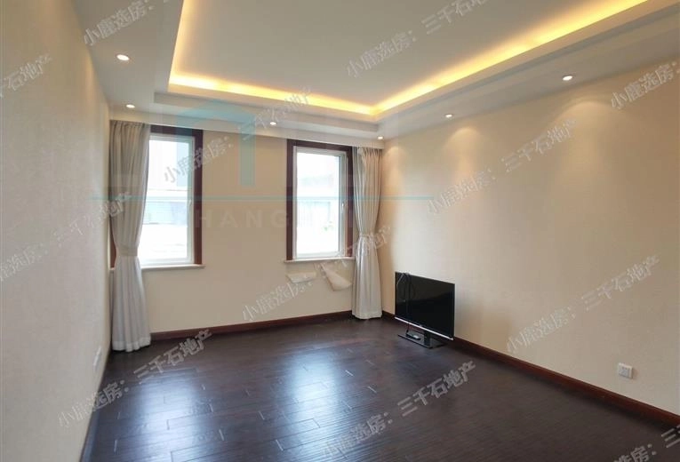 No 240 Lakeside Ville(9)