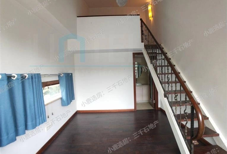 No 240 Lakeside Ville(10)