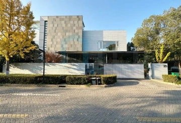 No 25 Villa Riviera