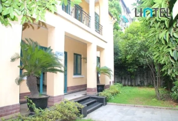 No 27 Lane 1273 Huaihai middle Road