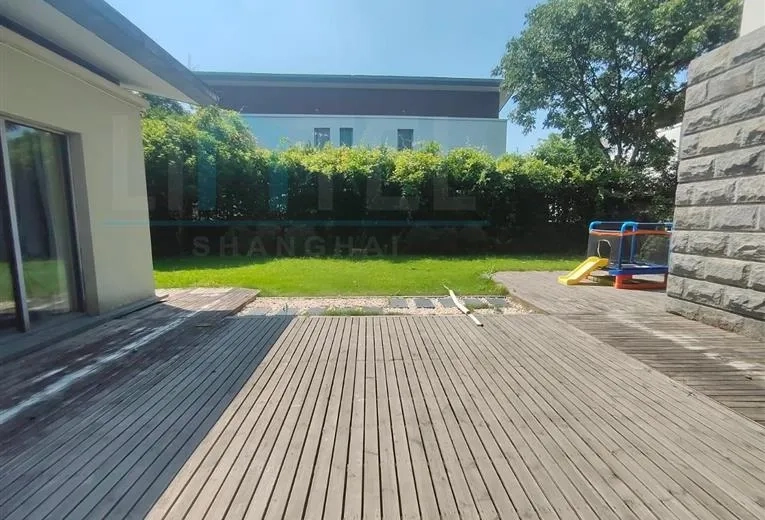 No 272 Lakeside Ville(6)