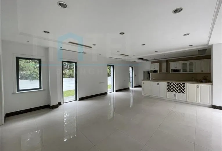 No 273 Lakeside Ville(7)