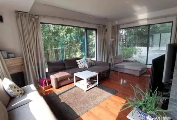 No 285 Lakeside Ville(3)