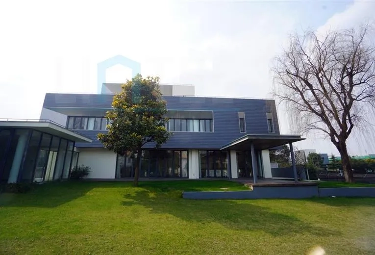 No 29 Villa Riviera