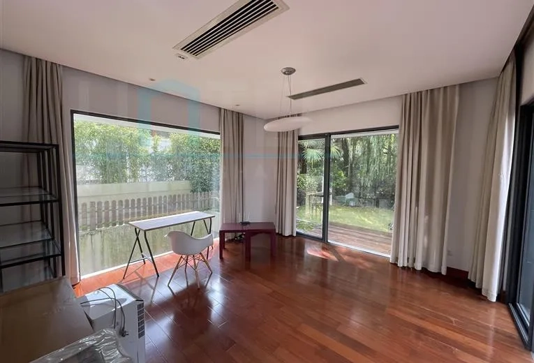 No 291 Lakeside Ville(3)