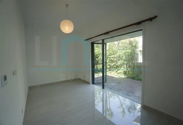 No 317 Lakeside Ville(13)