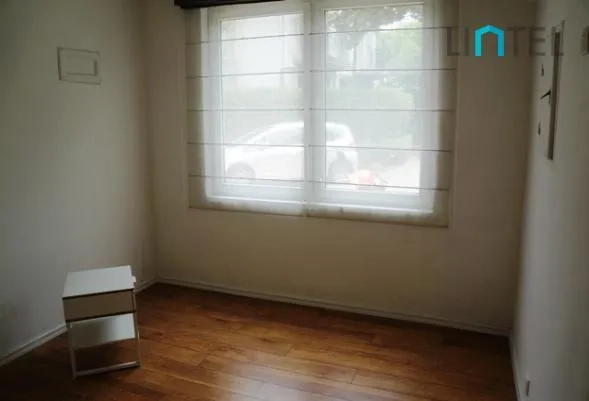 No 32 Sunny Garden(12)
