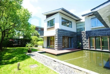 No 322 Lakeside Ville