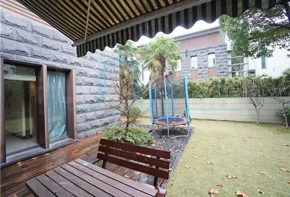 No 323 Lakeside Ville(4)