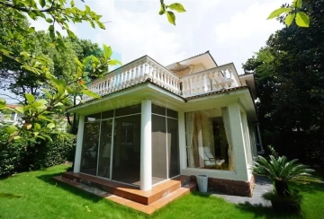 No 328 Jiushi West Suburb Garden