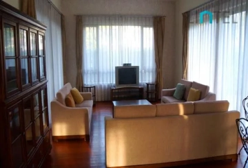 No 35 Trinity Village(2)