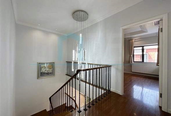 No 373 West Suburb Flourish City(12)