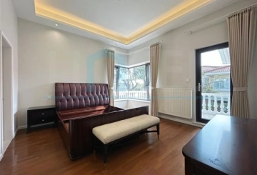 No 373 West Suburb Flourish City(18)