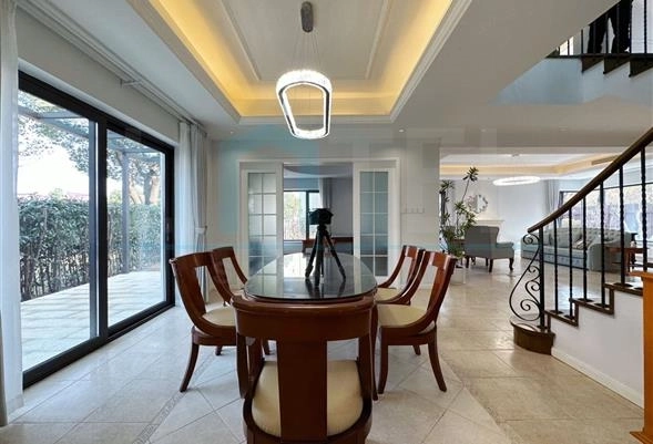 No 373 West Suburb Flourish City(10)