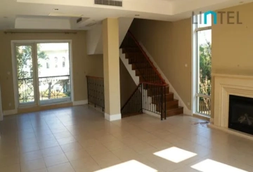 No 377 Green Hills(3)