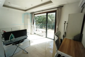 No 38 Lakeside Ville(15)
