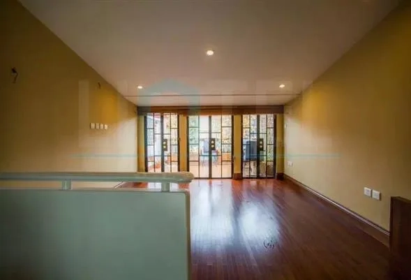 No 39 Lane 384 Jianguo west Road(4)
