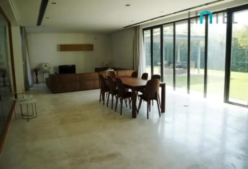 No 39 Villa Riviera(2)