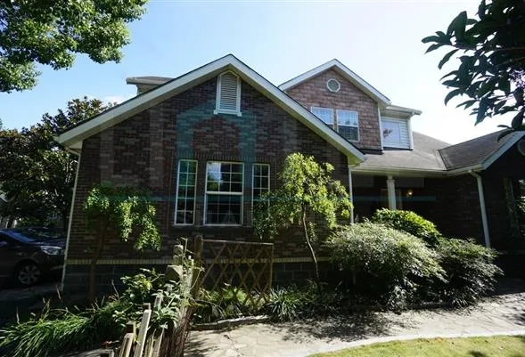 No 42 Bellewood