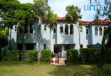 No 437 Green Valley Villa