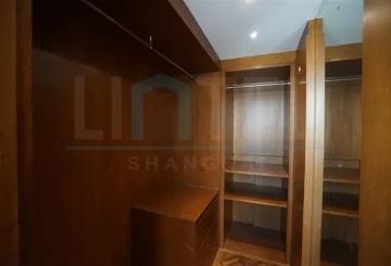 No 44 Lane 1285 Huaihai middle  Road(11)