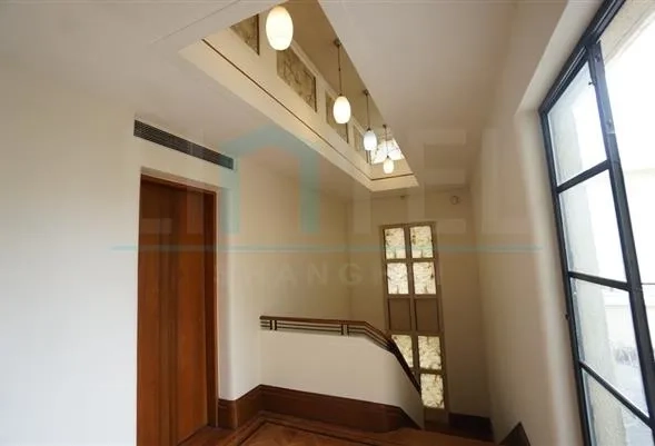 No 44 Lane 1285 Huaihai middle  Road(15)