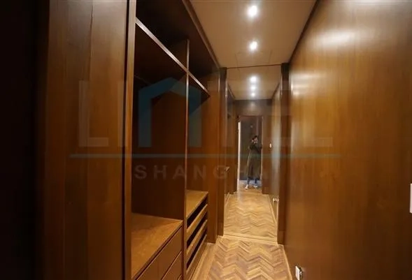 No 44 Lane 1285 Huaihai middle  Road(21)