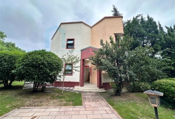 No 461 Green Valley Villa