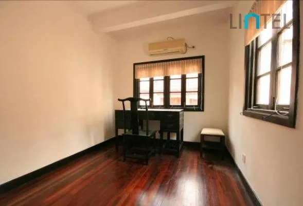 No 5 Lane 316 Jianguo west Road(7)