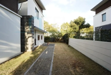No 50 Lakeside Ville(4)