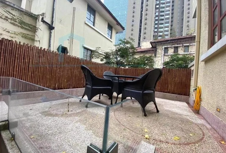 No 51 Lane 56 Donghu Road(8)