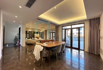 No 51 Woodfield Park(5)