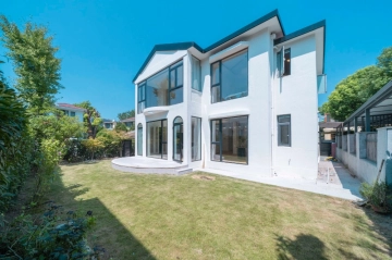 No 523 Jiushi West Suburb Garden