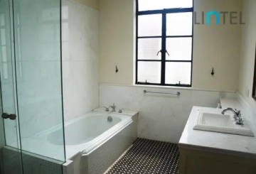 No 55 Lane 1285 Huaihai middle Road(9)