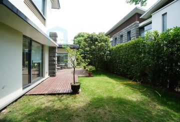 No 57 Lakeside Ville(5)