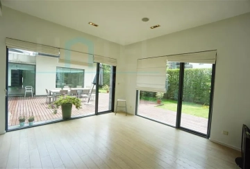 No 57 Lakeside Ville(8)