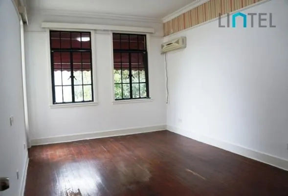 No 59 Lane 1285 Huaihai middle Road(13)