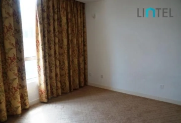 No 60 Regency Park(15)