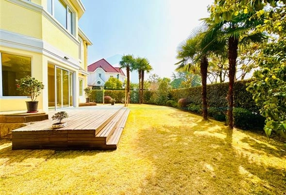 No 602 Elegant Garden(5)